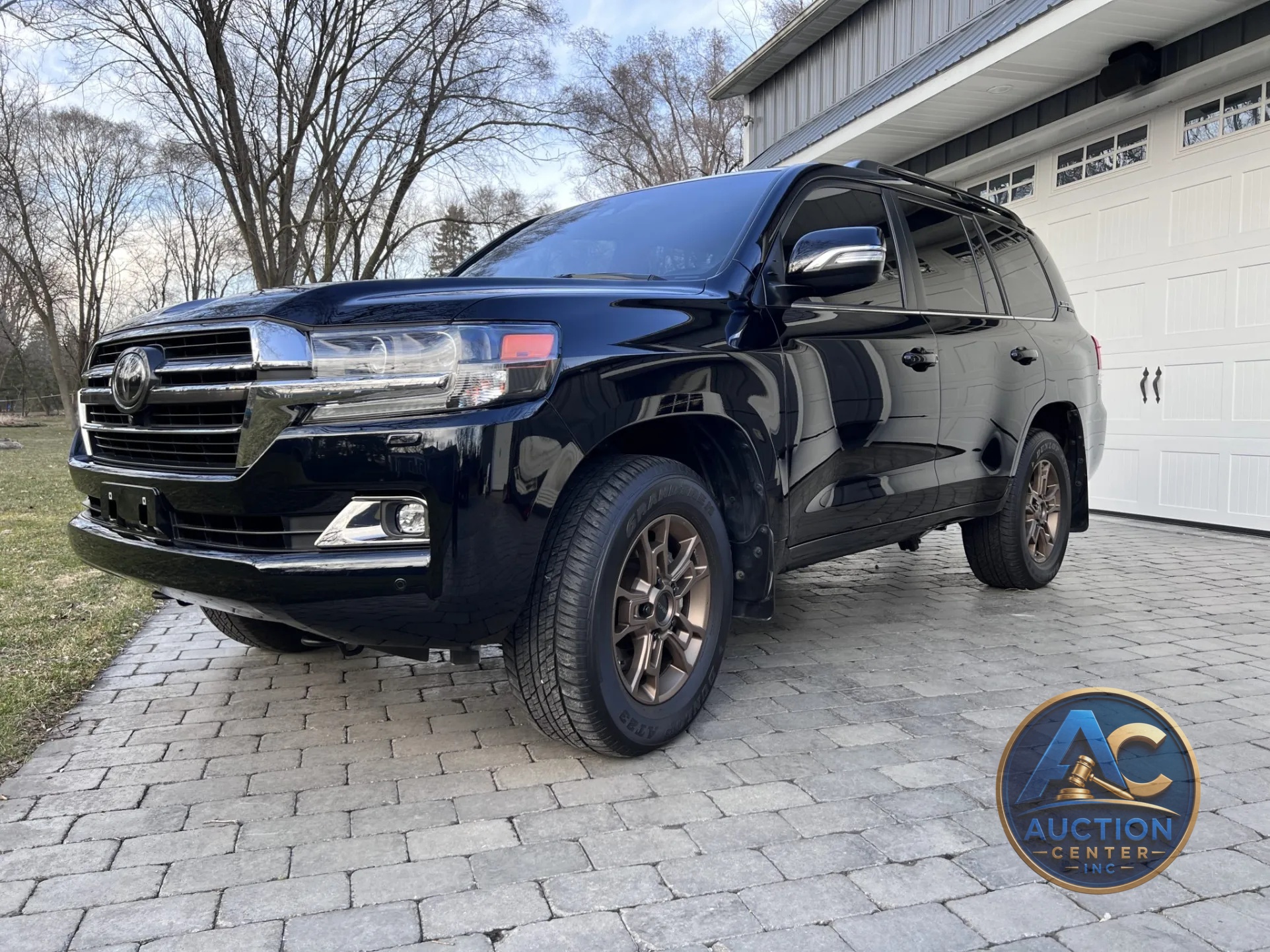 2021 Toyota Land Cruiser Heritage Edition