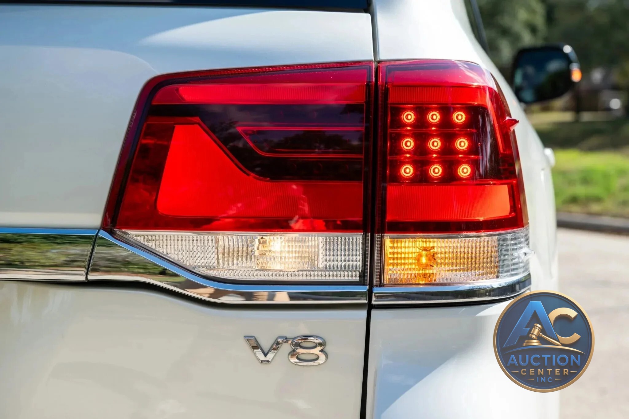 2021 Toyota Land Cruiser Heritage Edition