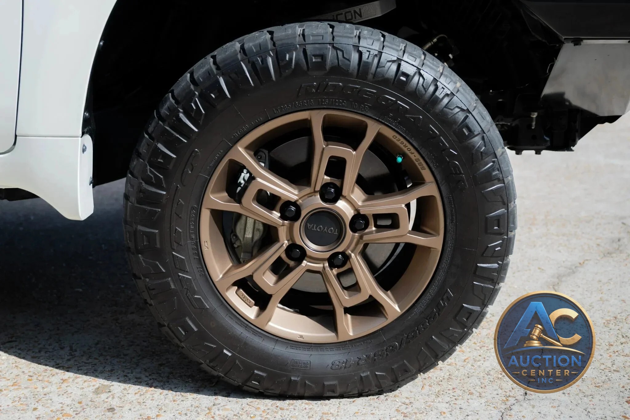 2021 Toyota Land Cruiser Heritage Edition