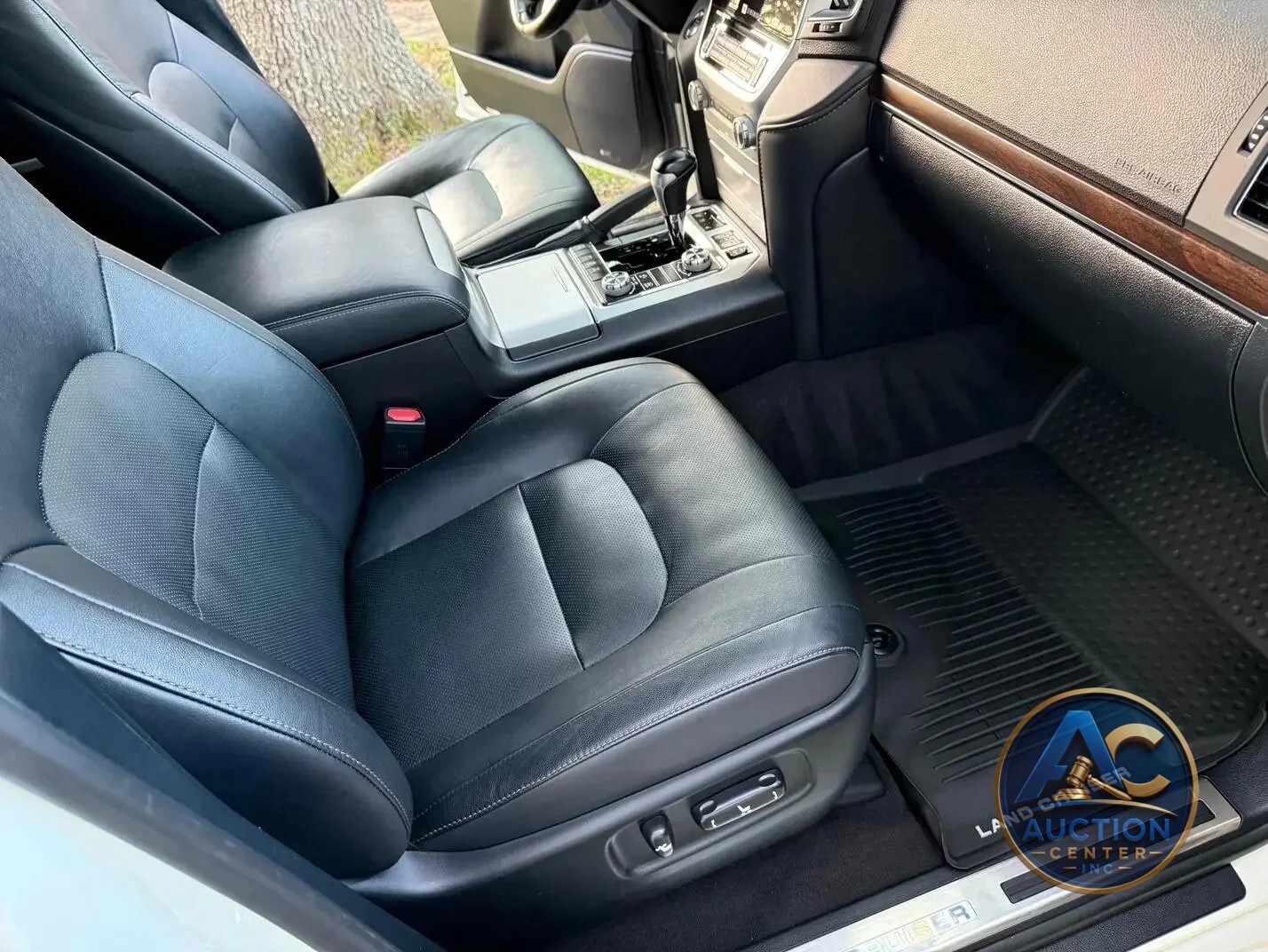 2021 Toyota Land Cruiser Heritage Edition