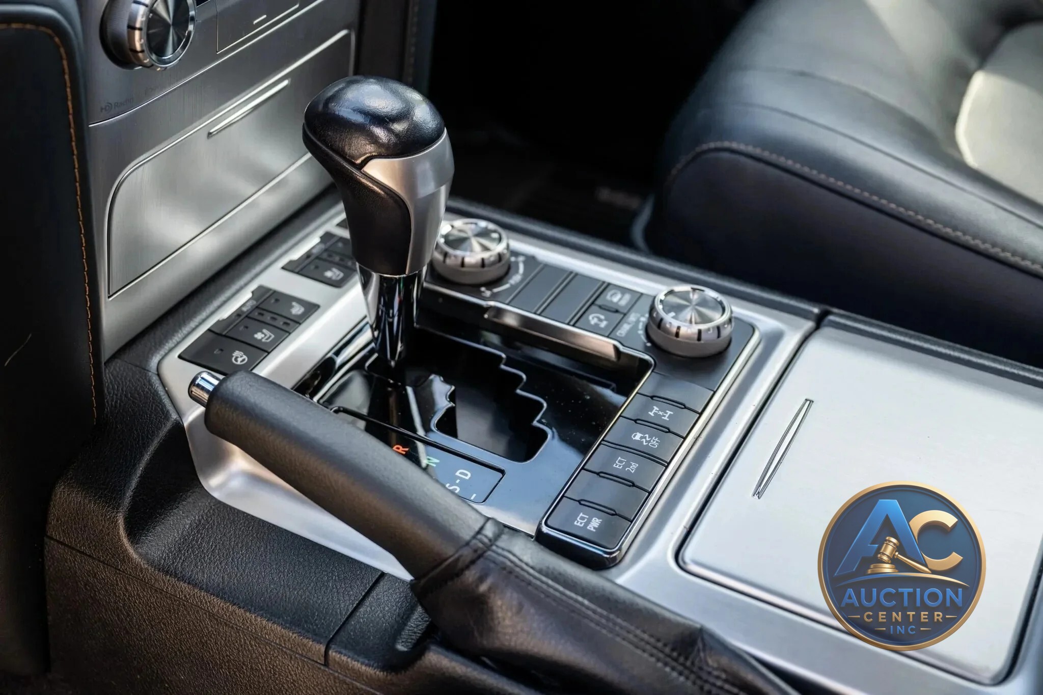 2021 Toyota Land Cruiser Heritage Edition