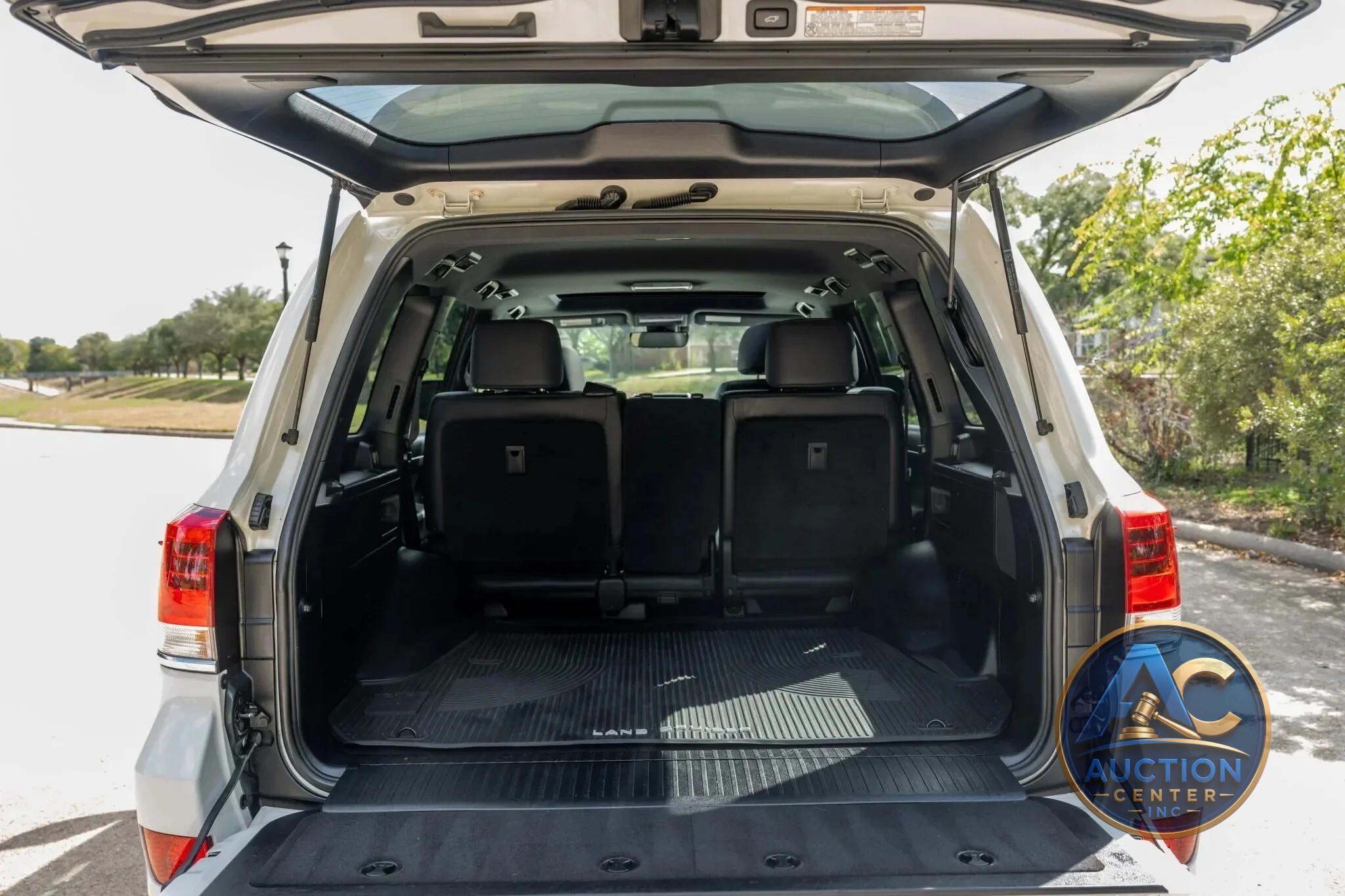 2021 Toyota Land Cruiser Heritage Edition