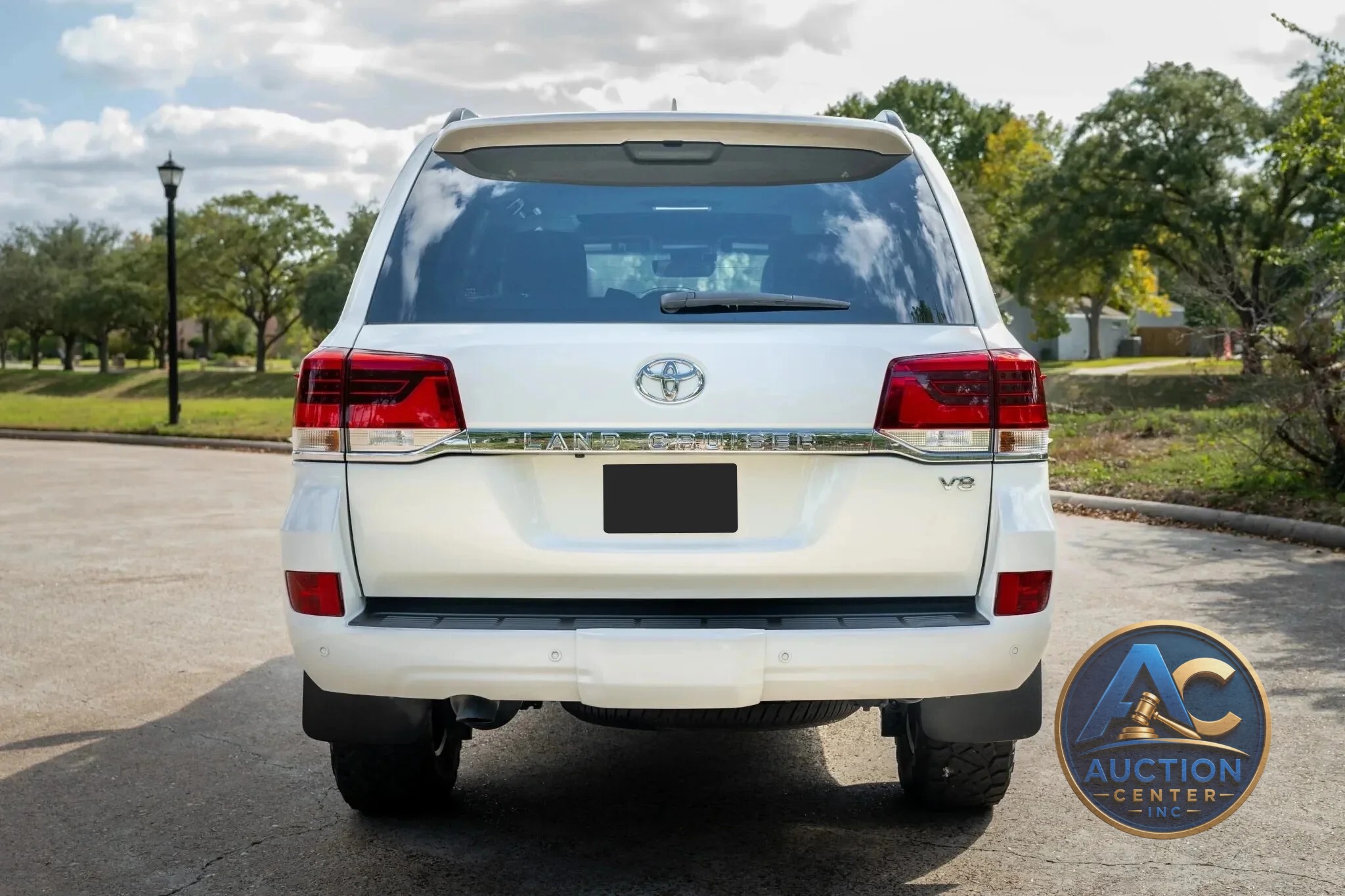 2021 Toyota Land Cruiser Heritage Edition