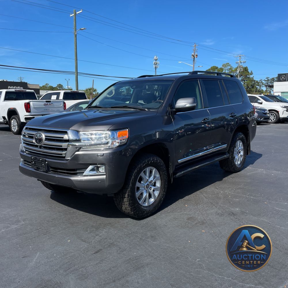 2021 Toyota Land Cruiser Base