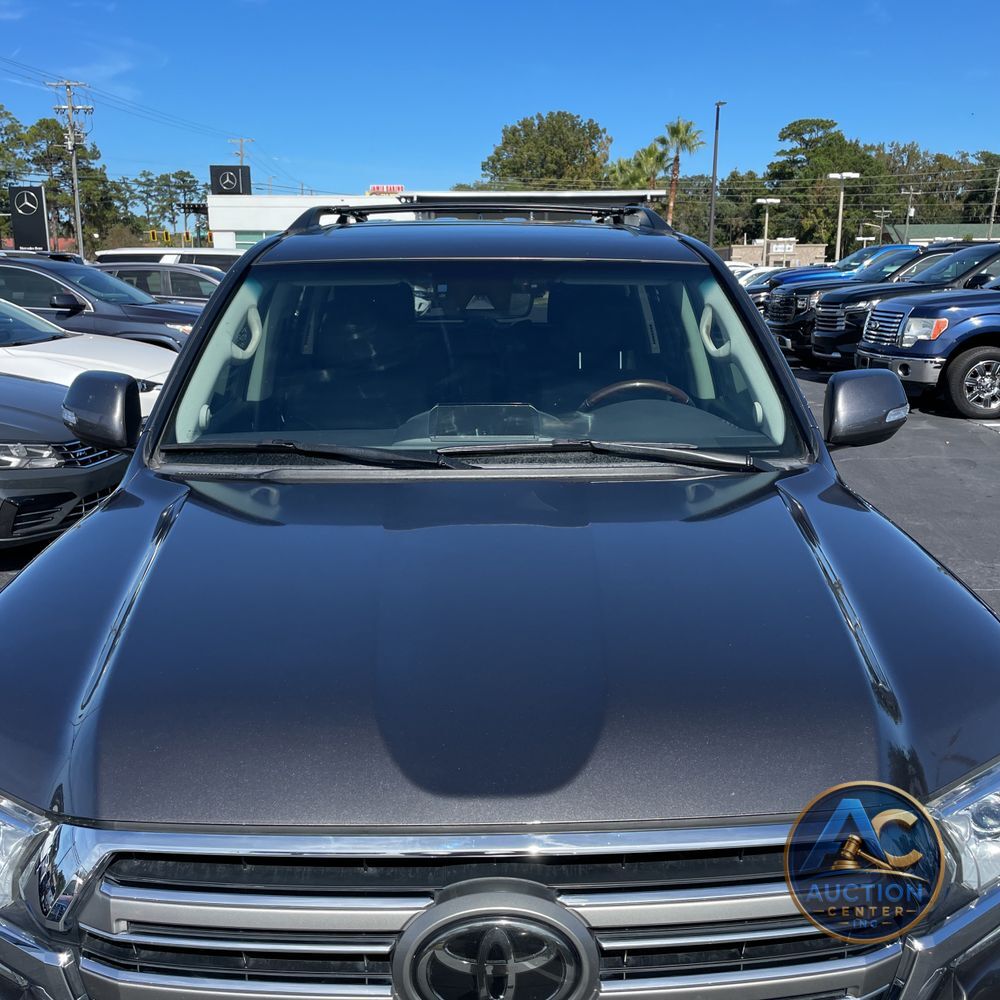 2021 Toyota Land Cruiser Base