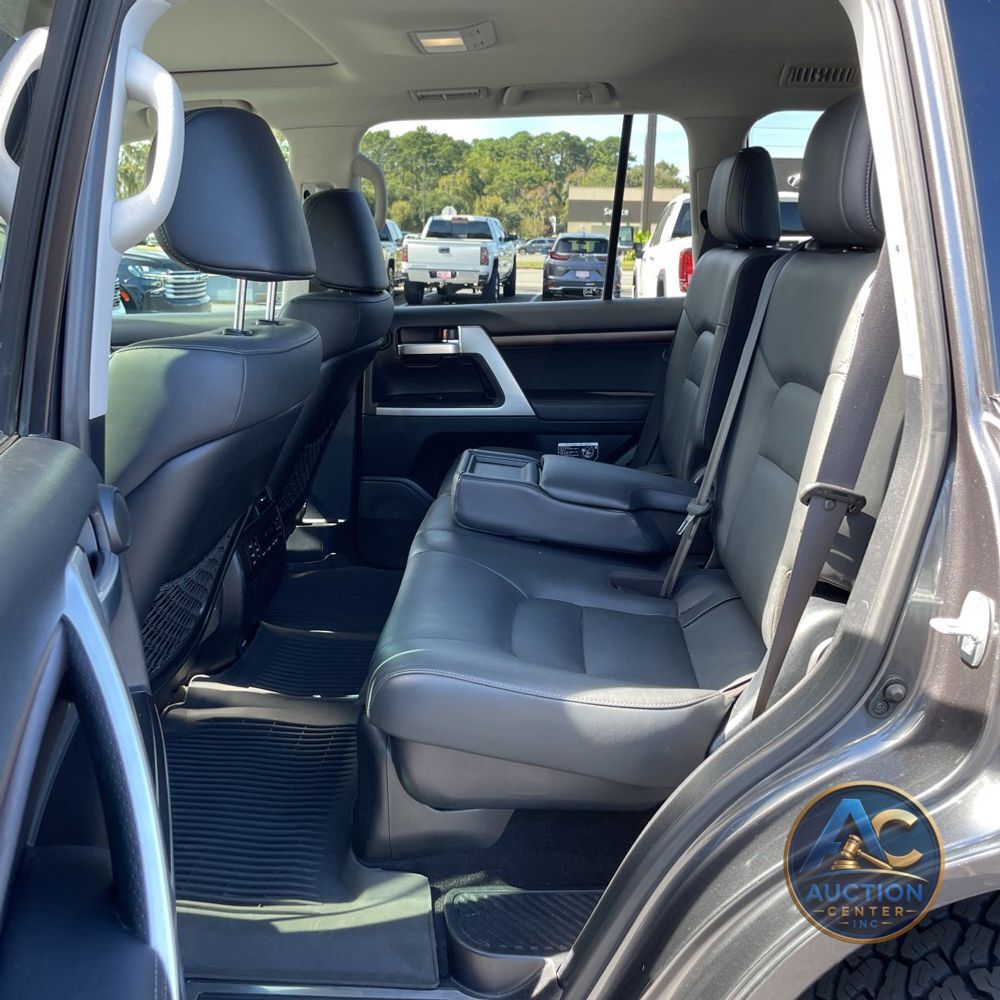 2021 Toyota Land Cruiser Base