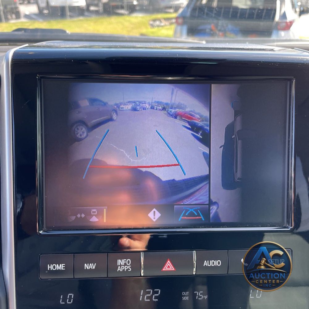2021 Toyota Land Cruiser Base