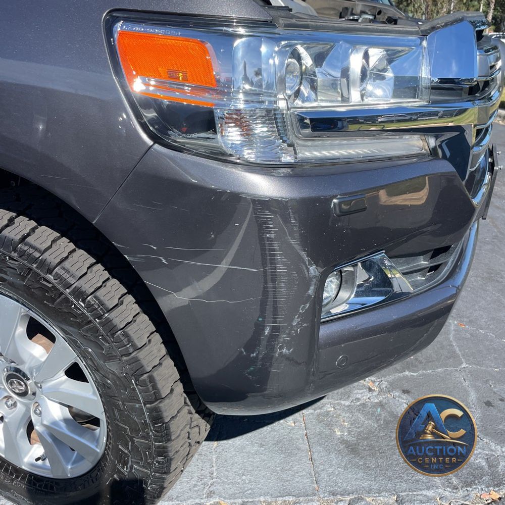 2021 Toyota Land Cruiser Base