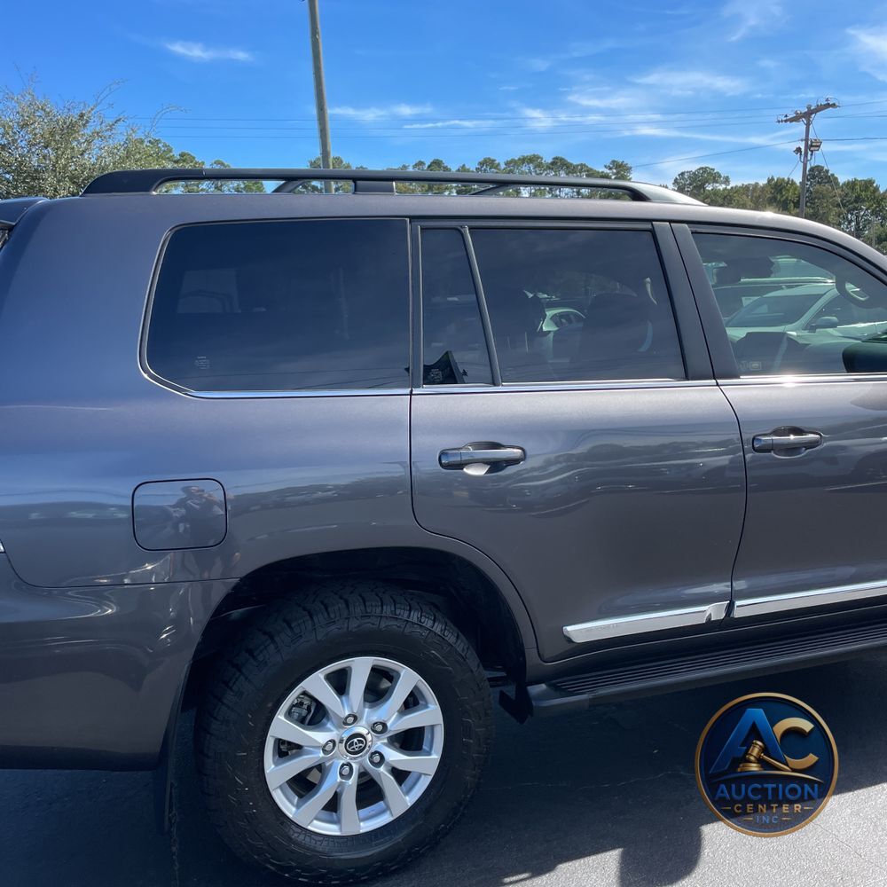 2021 Toyota Land Cruiser Base