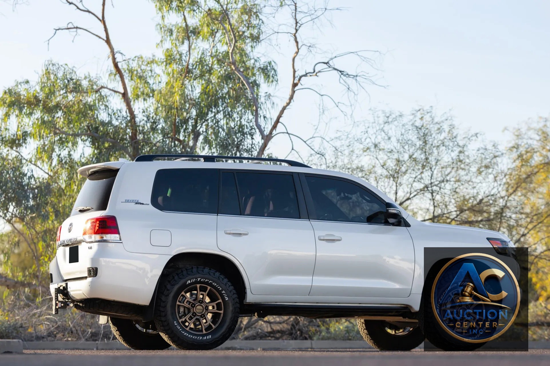 2021 Toyota Land Cruiser Heritage Edition