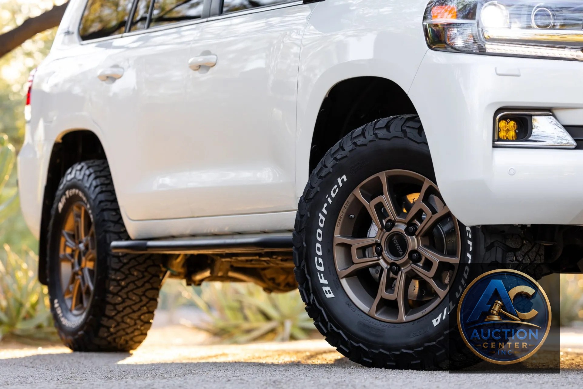 2021 Toyota Land Cruiser Heritage Edition