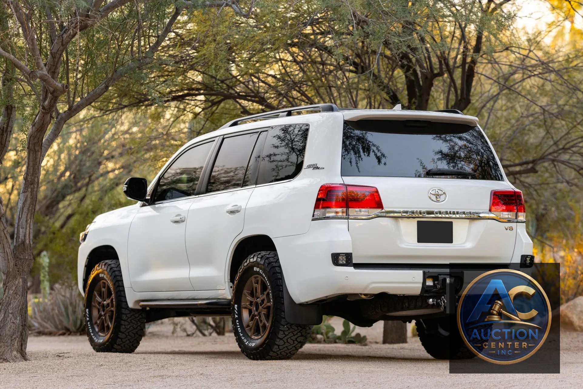 2021 Toyota Land Cruiser Heritage Edition