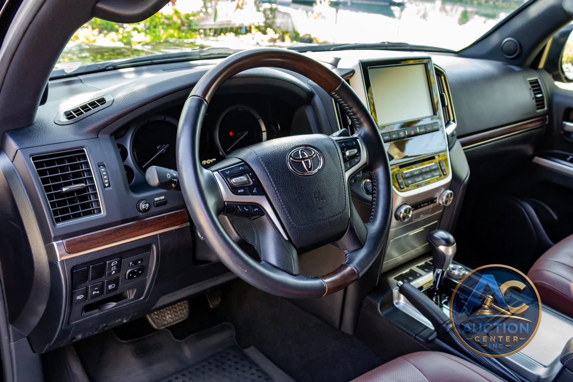 2021 Toyota Land Cruiser