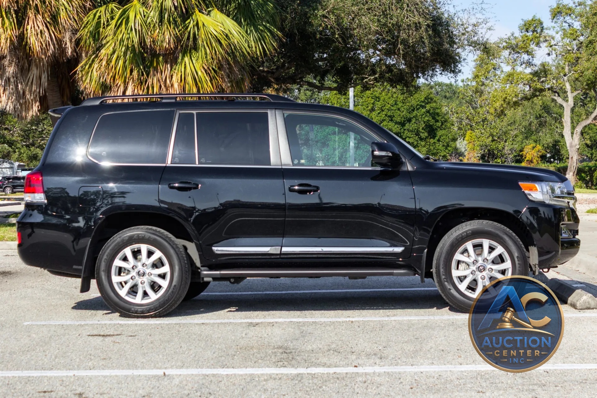2021 Toyota Land Cruiser
