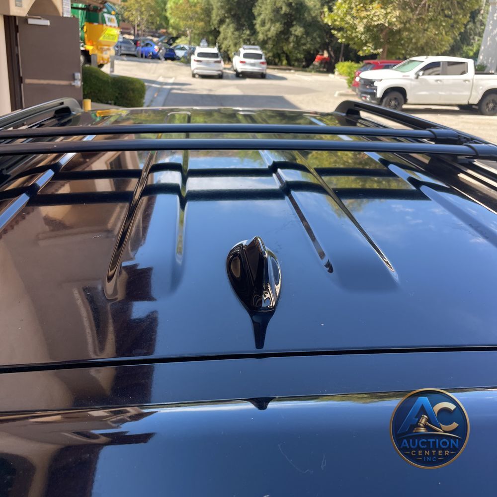 2019 Toyota Land Cruiser Base