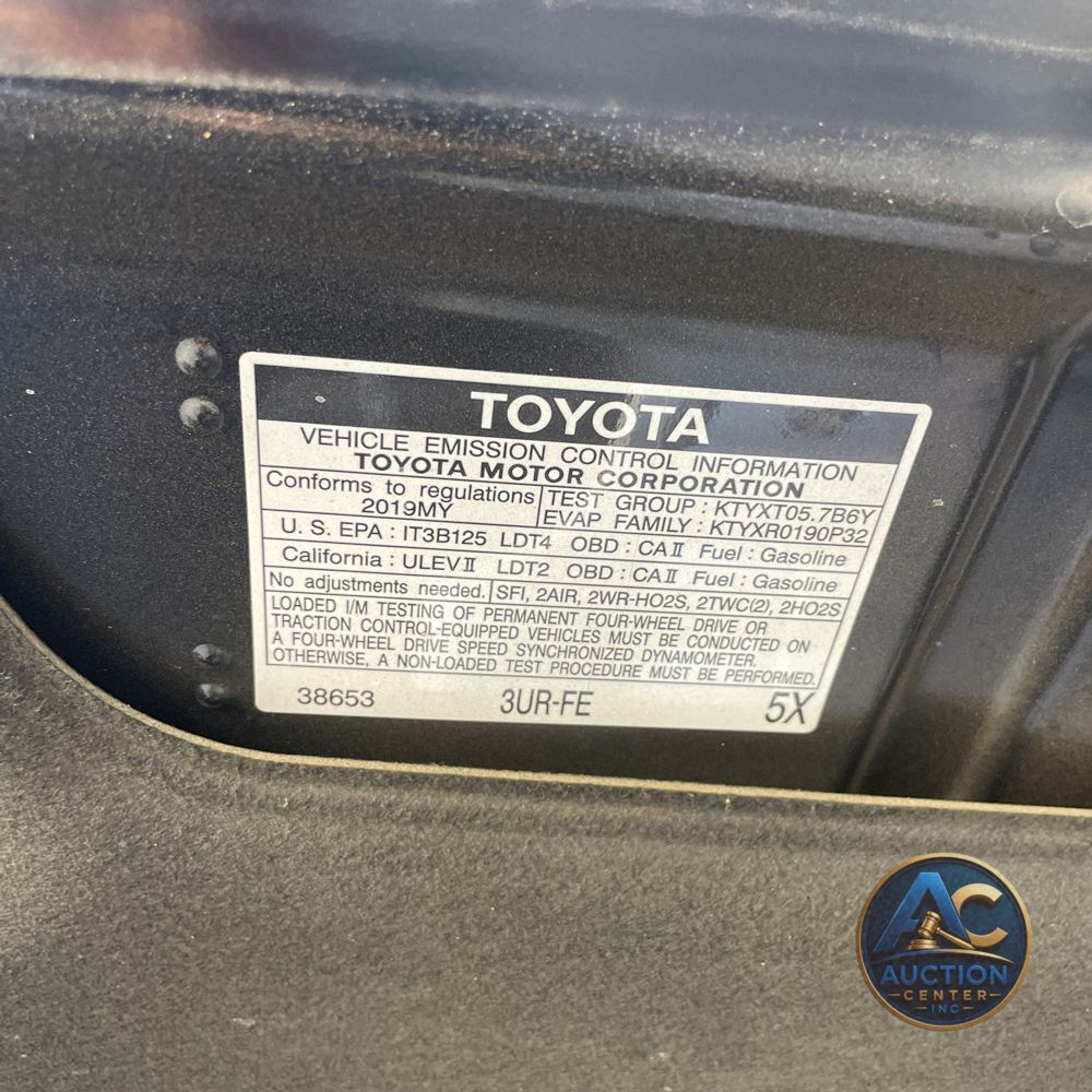 2019 Toyota Land Cruiser Base