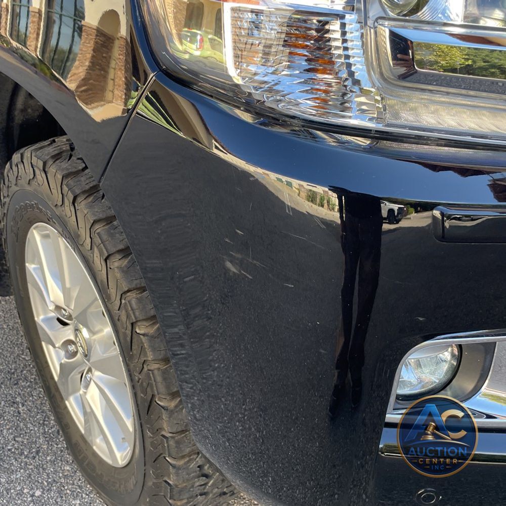 2019 Toyota Land Cruiser Base