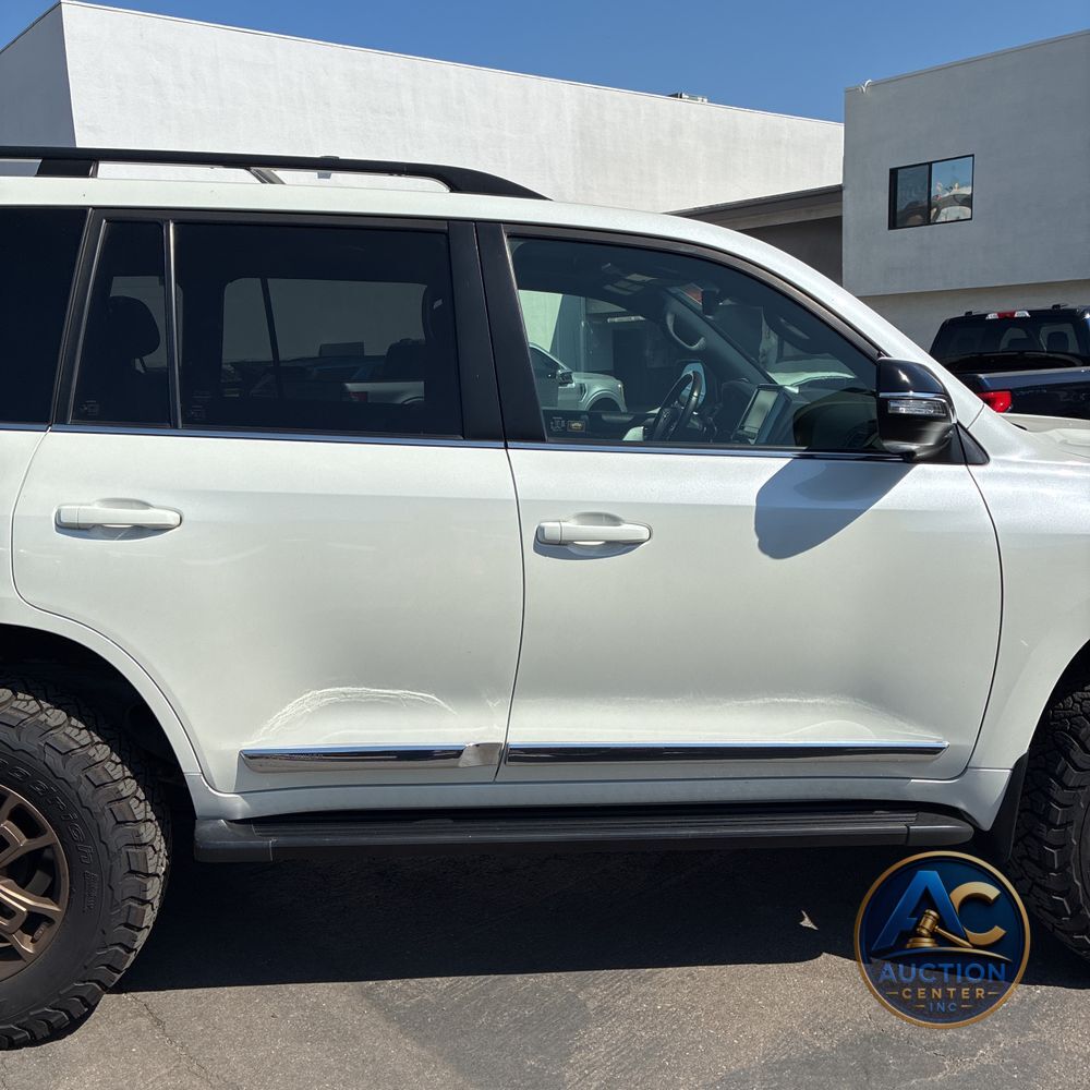 2021 Toyota Land Cruiser Heritage Edition