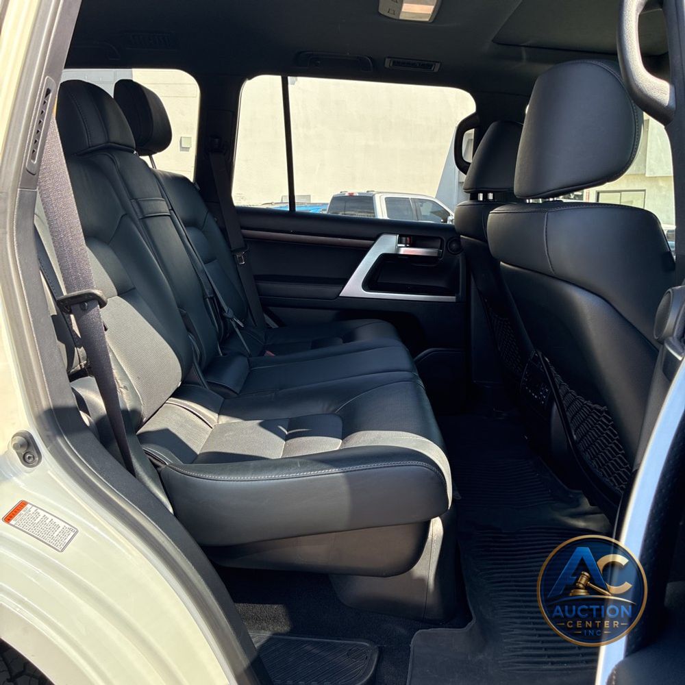 2021 Toyota Land Cruiser Heritage Edition