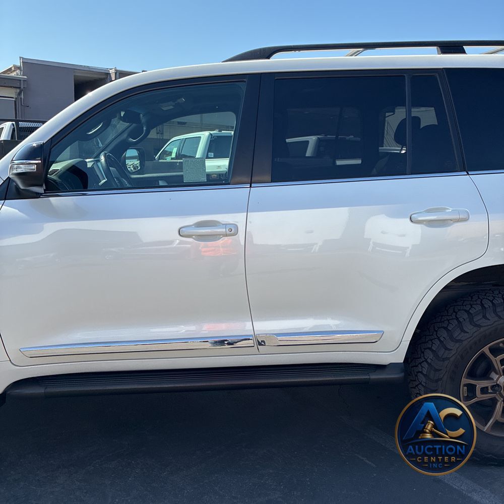 2021 Toyota Land Cruiser Heritage Edition