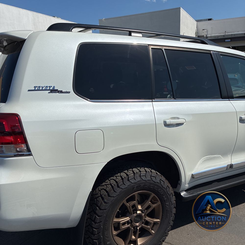 2021 Toyota Land Cruiser Heritage Edition