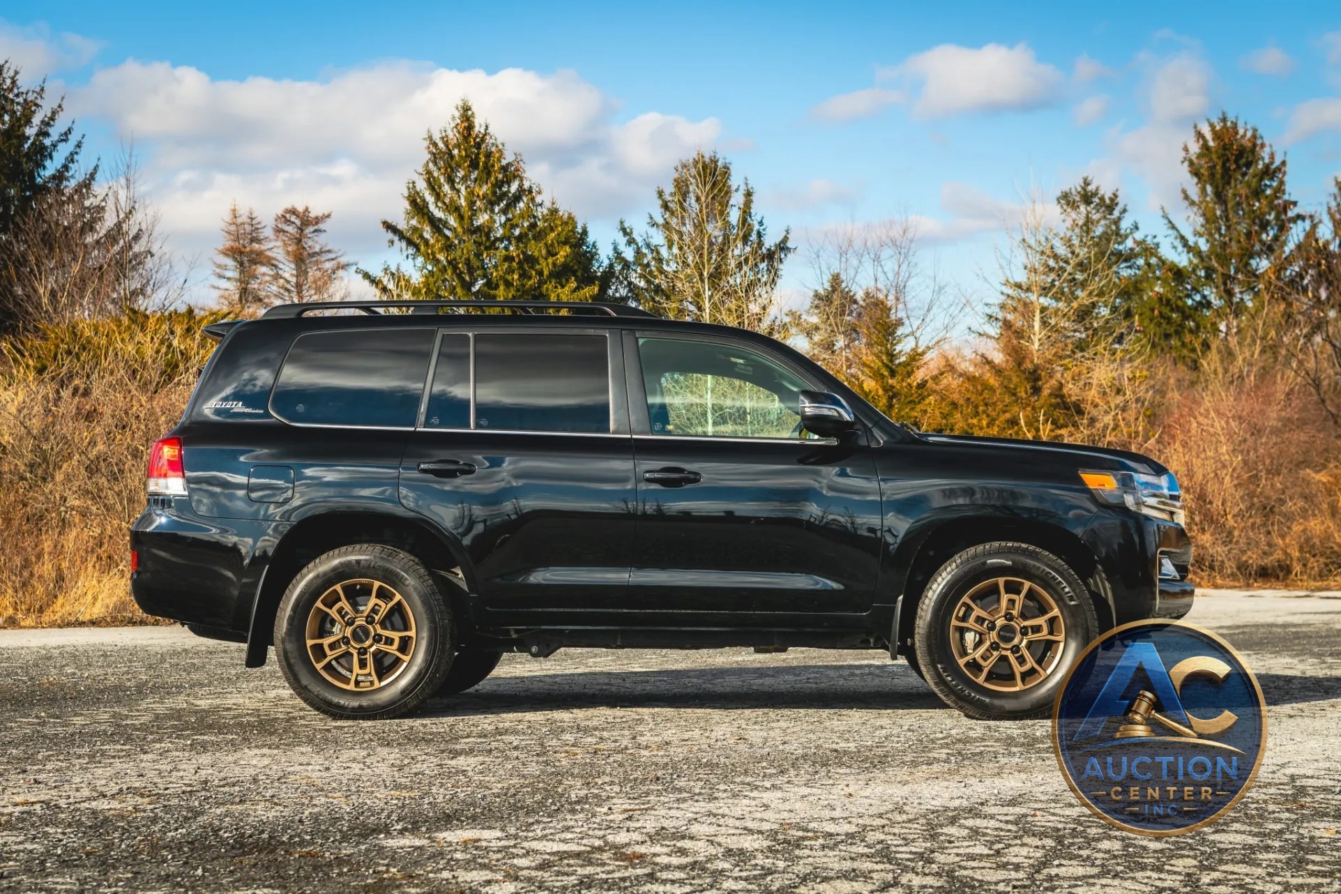 2021 Toyota Land Cruiser Heritage Edition
