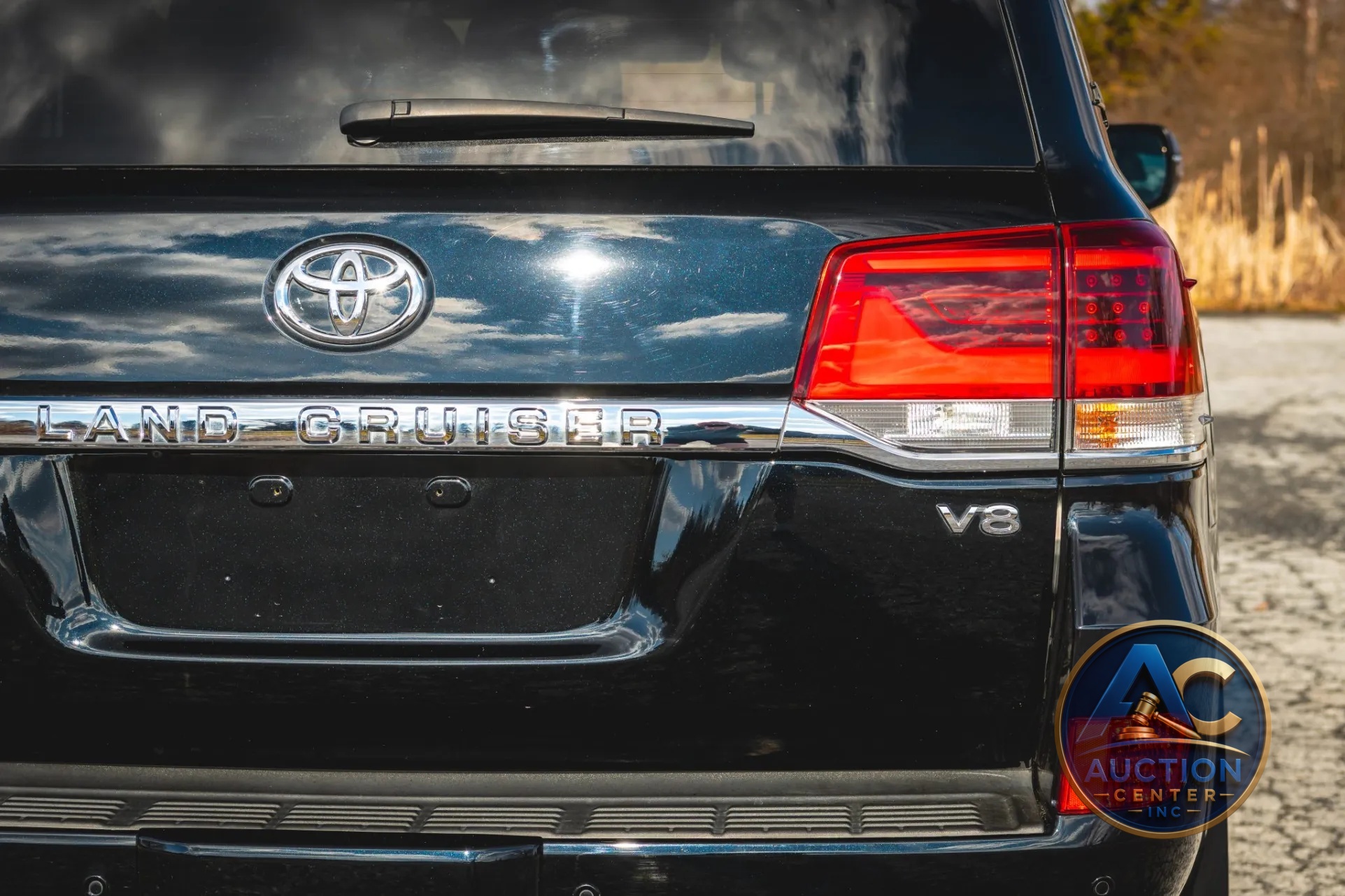 2021 Toyota Land Cruiser Heritage Edition