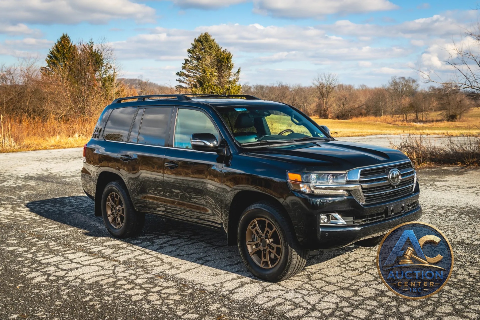 2021 Toyota Land Cruiser Heritage Edition