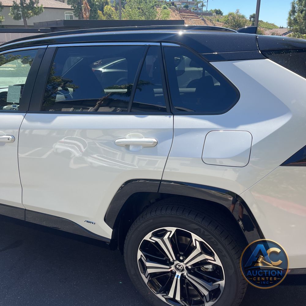 2025 Toyota RAV4 Plug-in Hybrid XSE