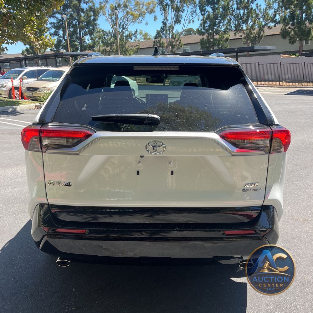 2025 Toyota RAV4 Plug-in Hybrid XSE