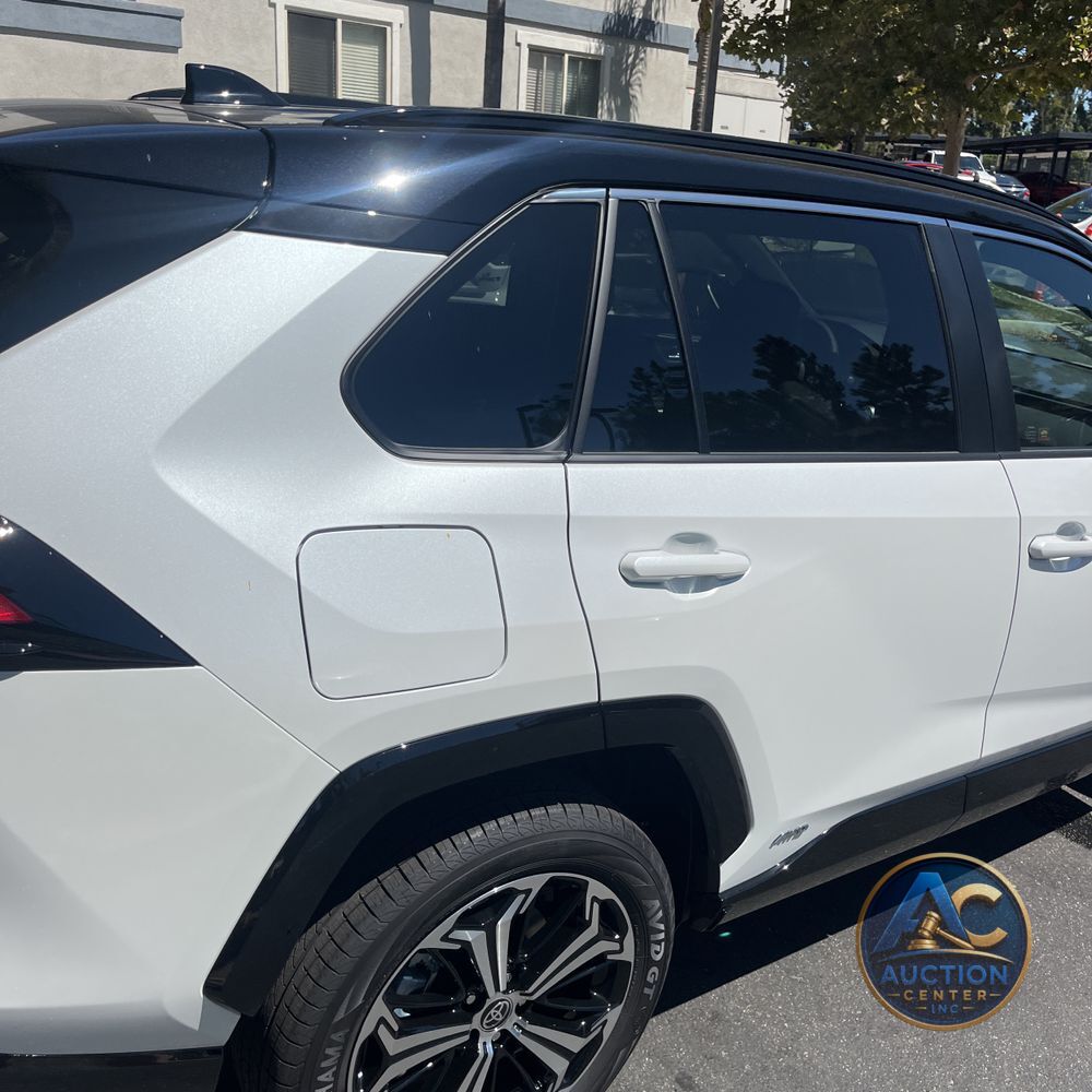 2025 Toyota RAV4 Plug-in Hybrid XSE