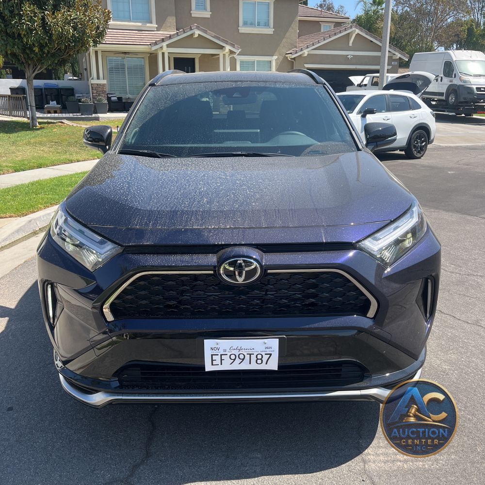 2025 Toyota RAV4 Plug-in Hybrid XSE