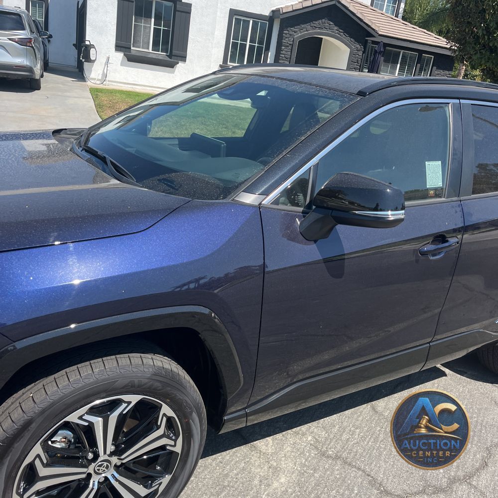 2025 Toyota RAV4 Plug-in Hybrid XSE
