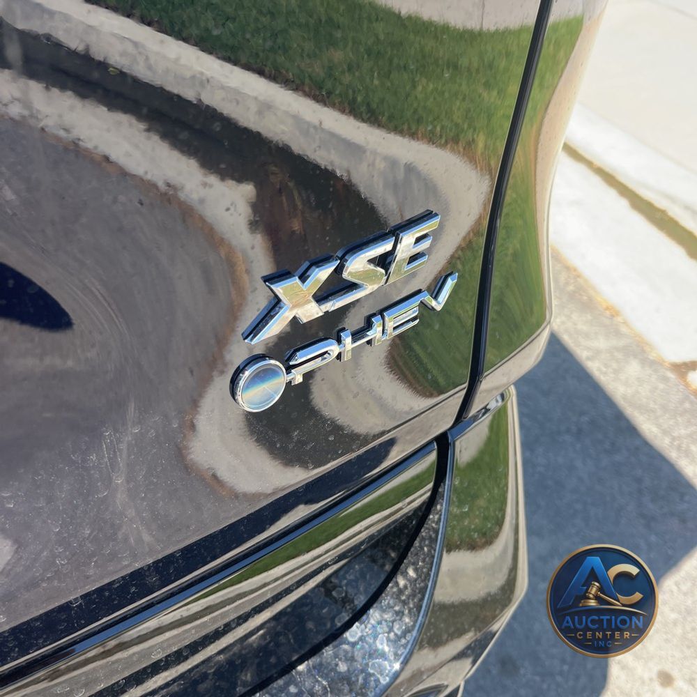 2025 Toyota RAV4 Plug-in Hybrid XSE