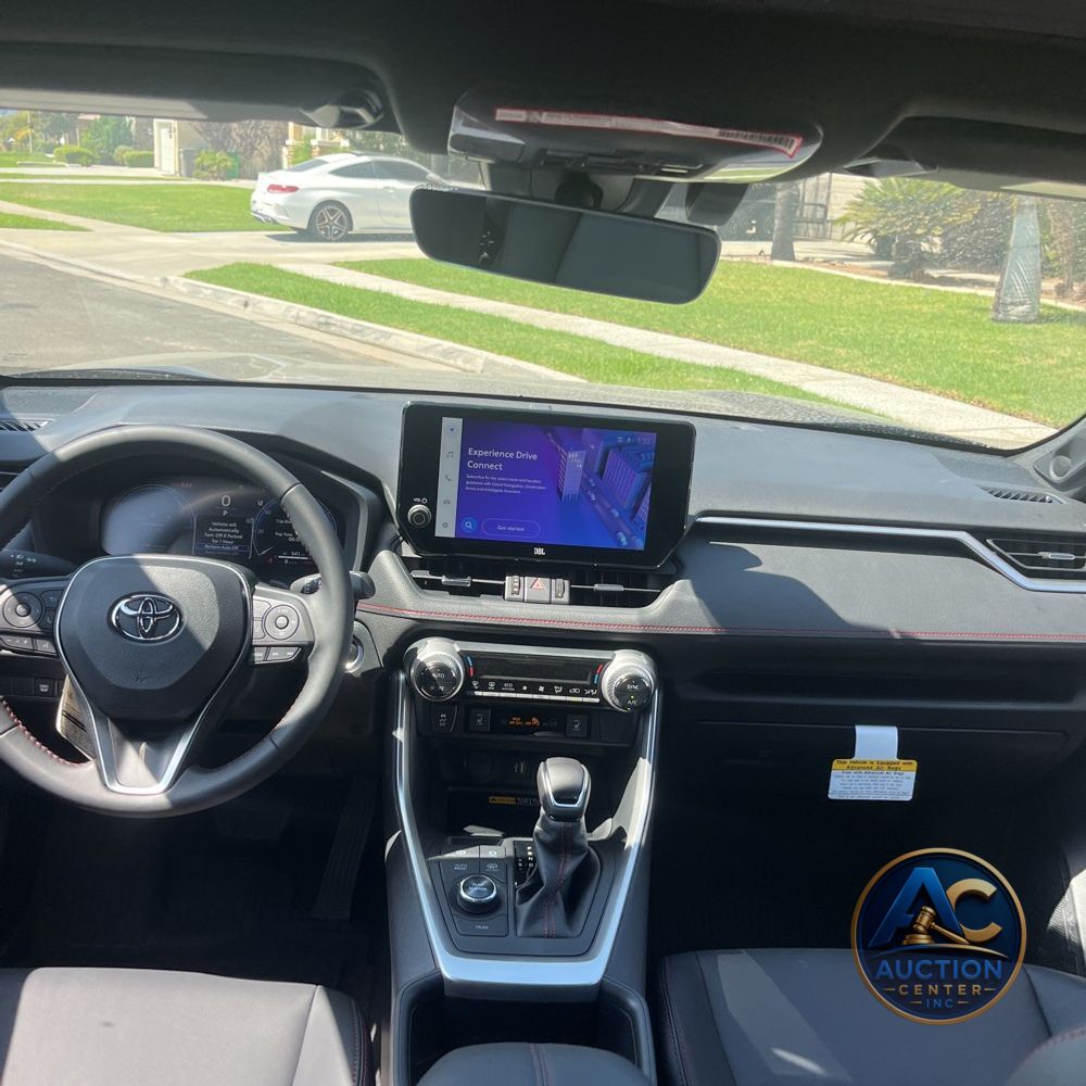 2025 Toyota RAV4 Plug-in Hybrid XSE