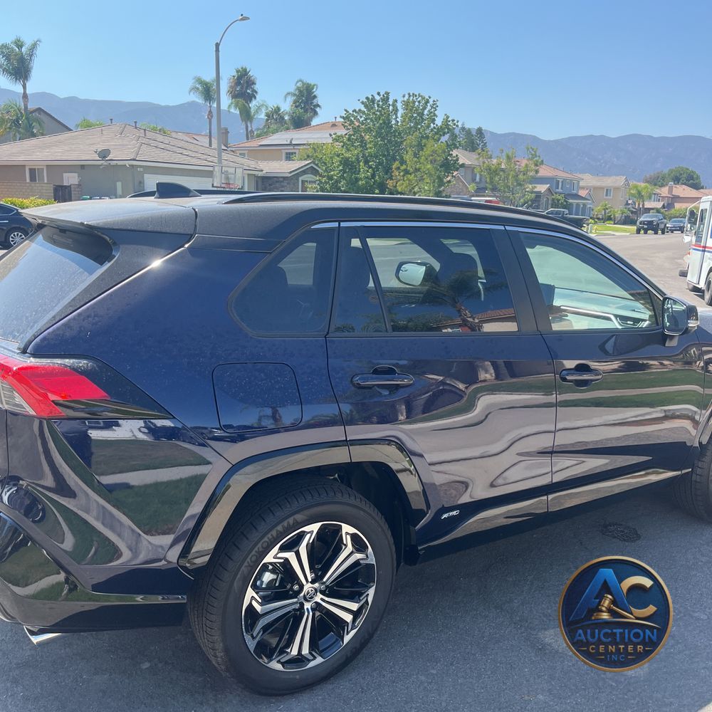 2025 Toyota RAV4 Plug-in Hybrid XSE