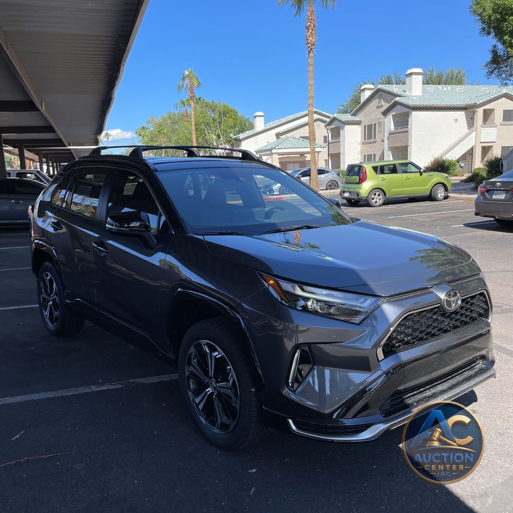 2025 Toyota RAV4 Plug-in Hybrid XSE