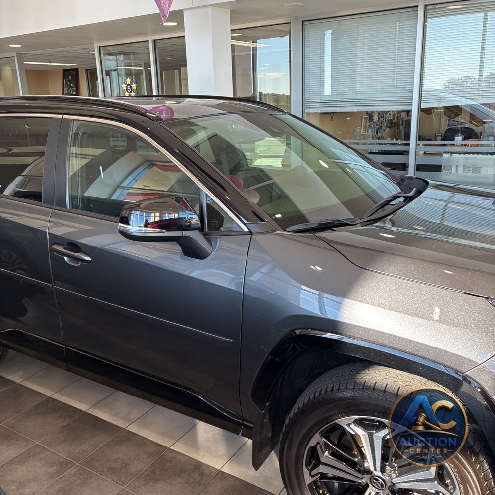 2025 Toyota RAV4 Plug-in Hybrid XSE