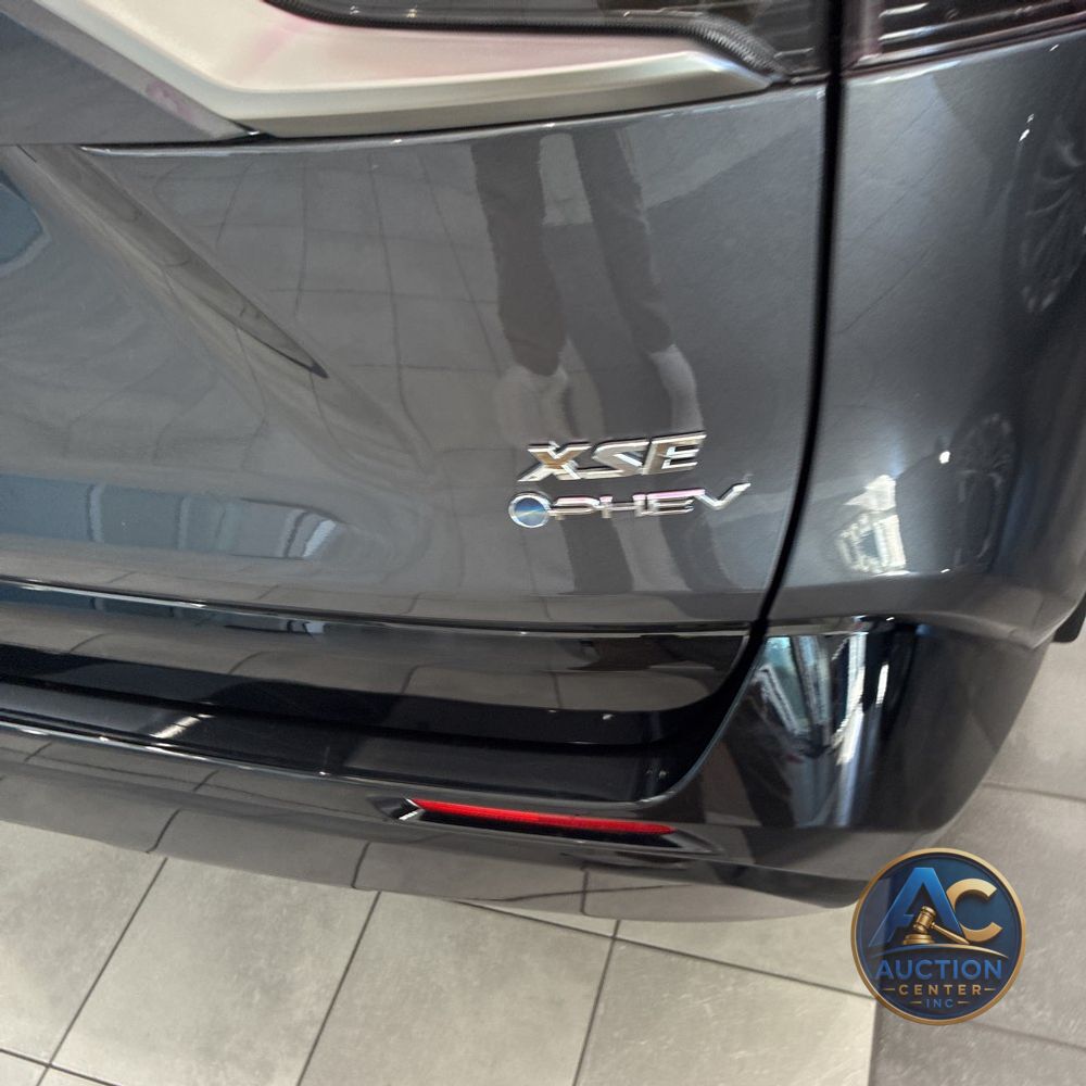 2025 Toyota RAV4 Plug-in Hybrid XSE