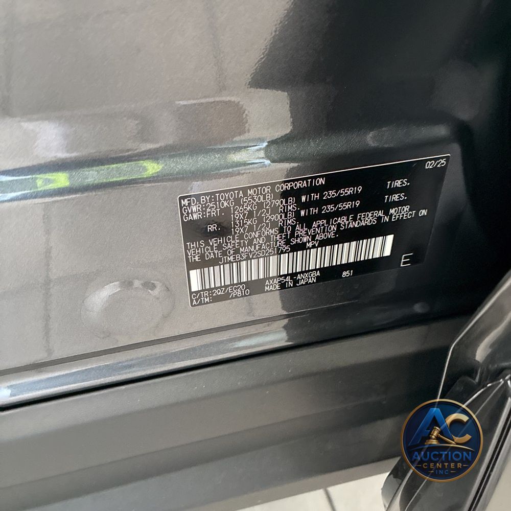 2025 Toyota RAV4 Plug-in Hybrid XSE
