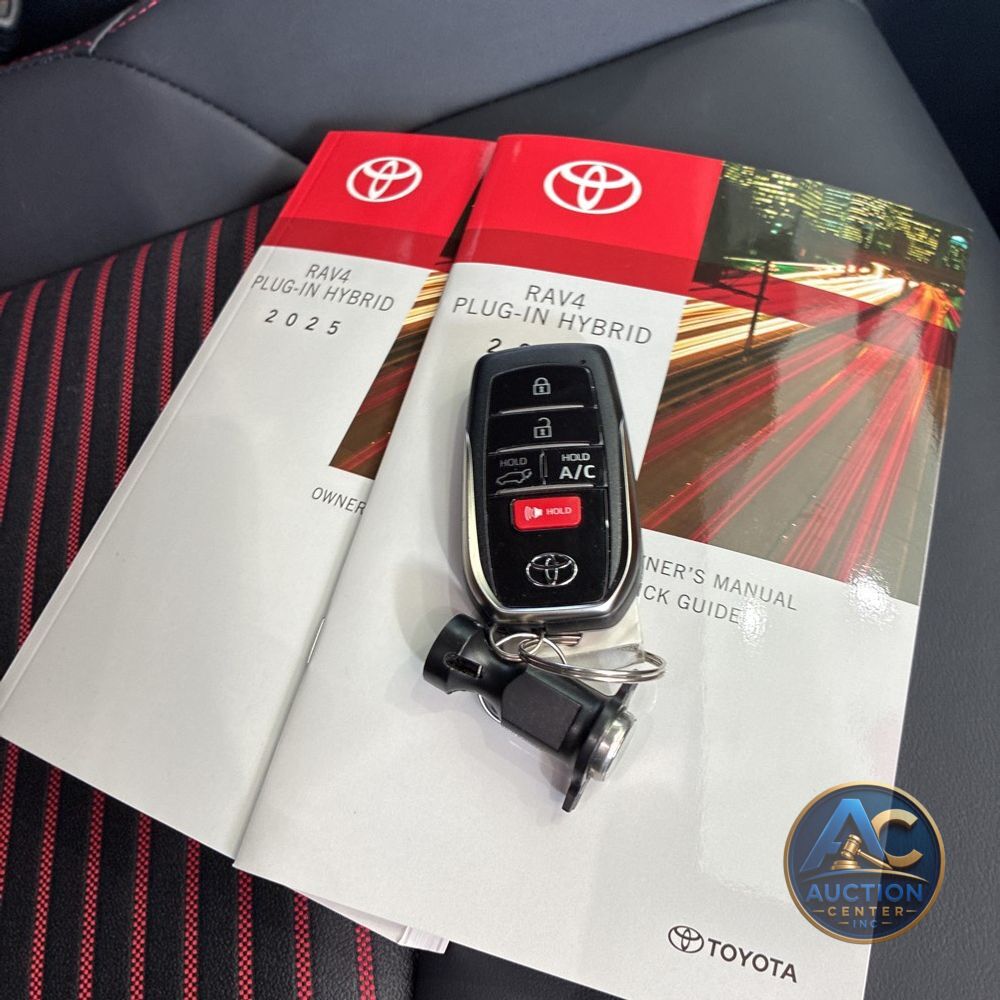 2025 Toyota RAV4 Plug-in Hybrid XSE