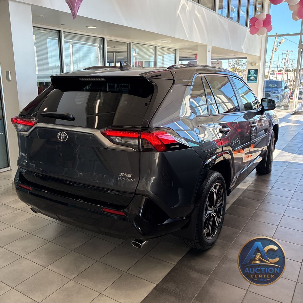 2025 Toyota RAV4 Plug-in Hybrid XSE