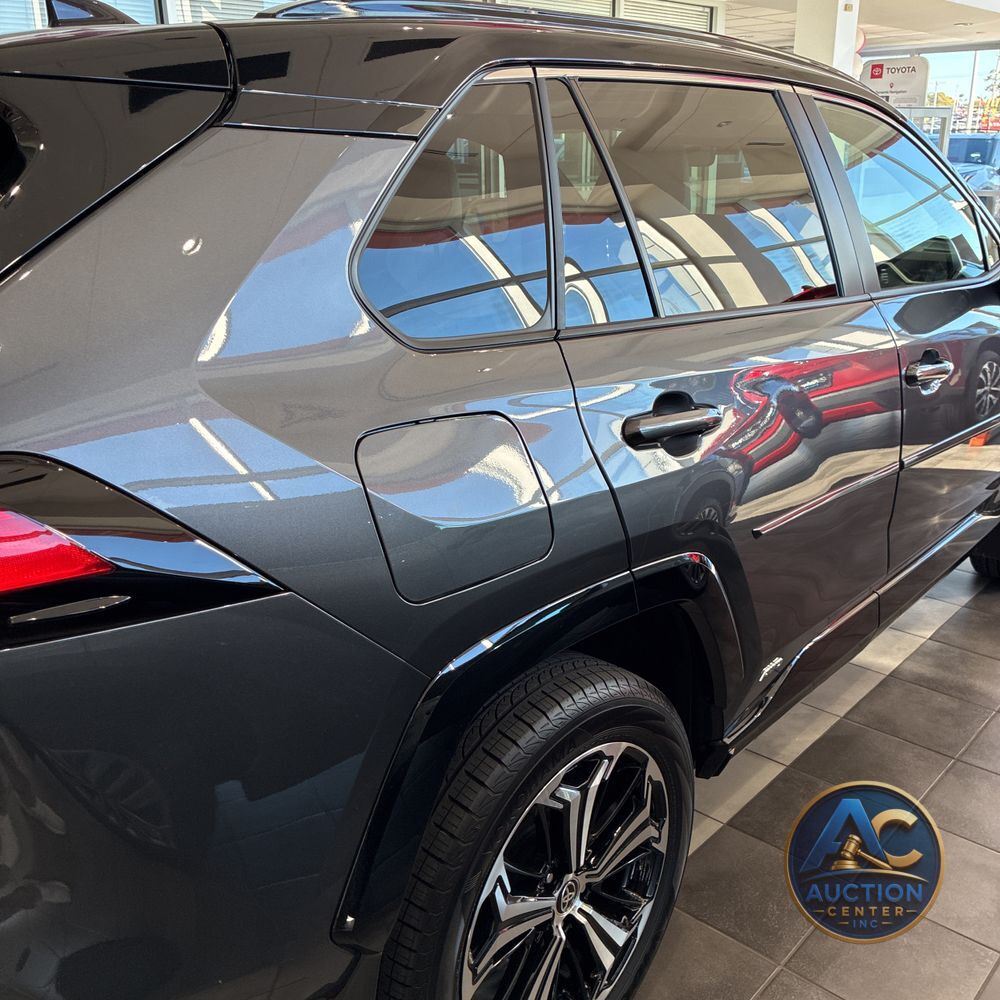 2025 Toyota RAV4 Plug-in Hybrid XSE