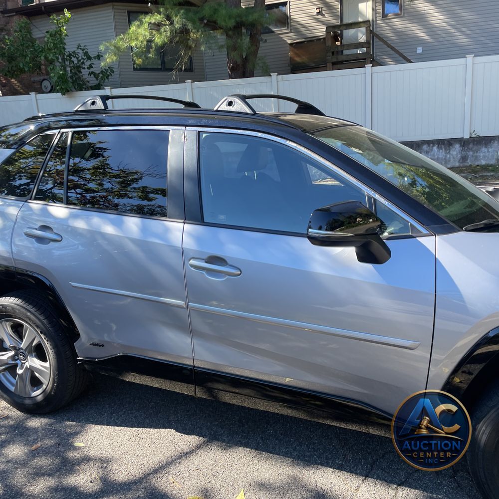 2025 Toyota RAV4 Plug-in Hybrid XSE