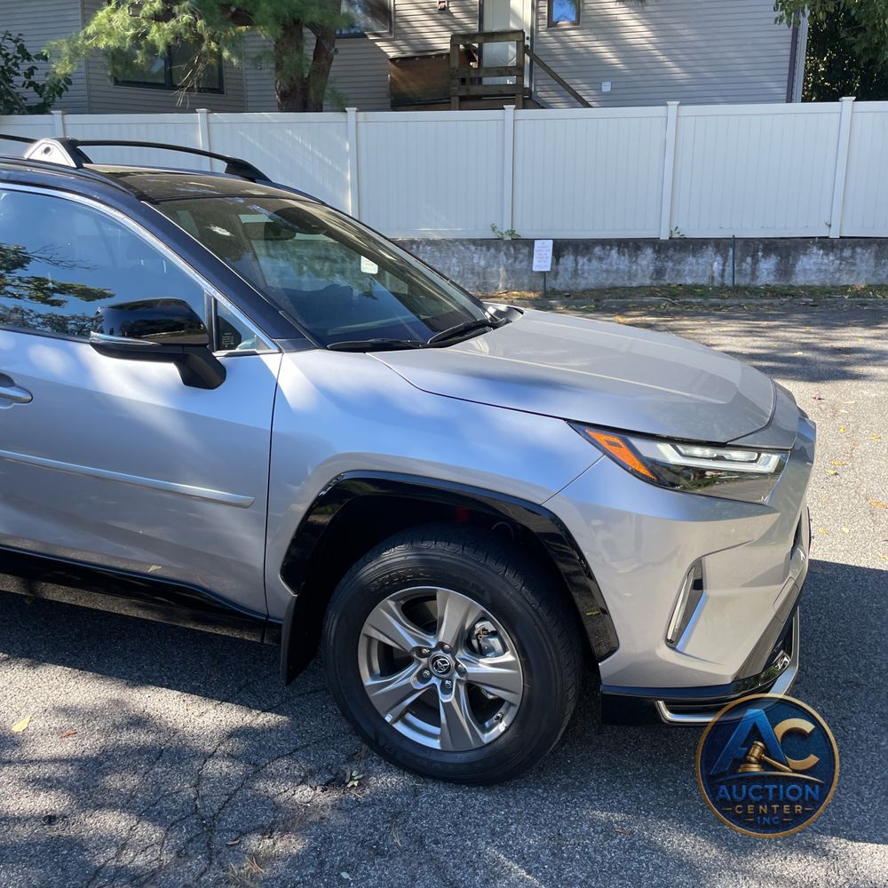 2025 Toyota RAV4 Plug-in Hybrid XSE