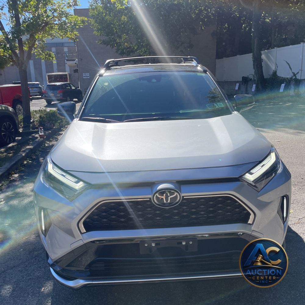 2025 Toyota RAV4 Plug-in Hybrid XSE