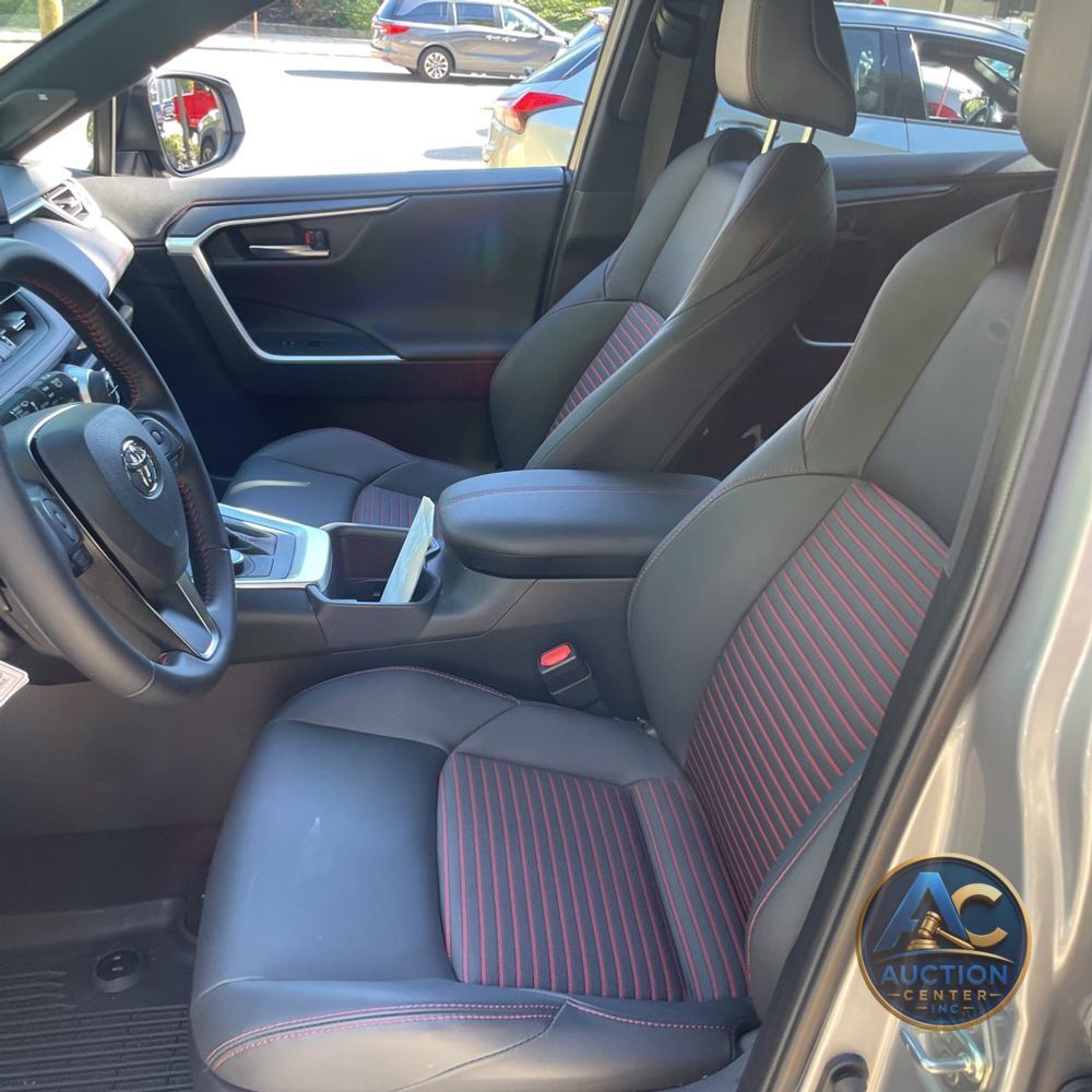 2025 Toyota RAV4 Plug-in Hybrid XSE