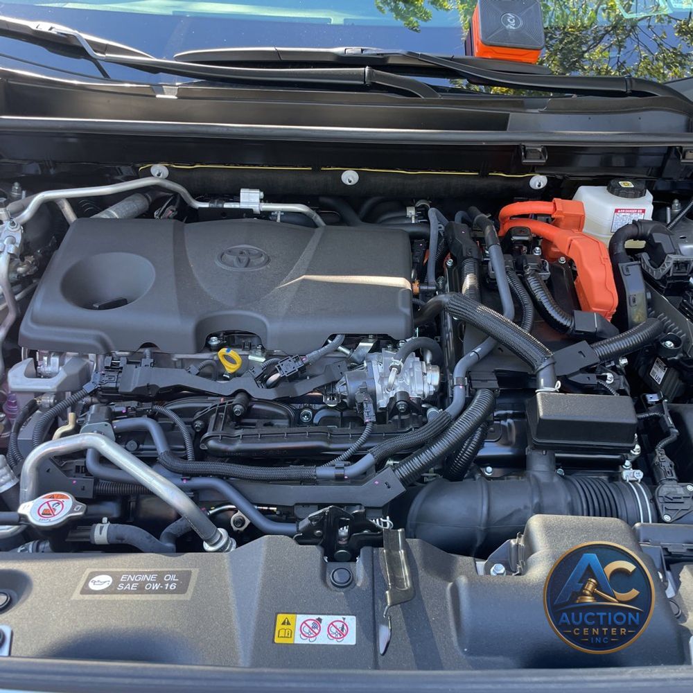 2025 Toyota RAV4 Plug-in Hybrid XSE