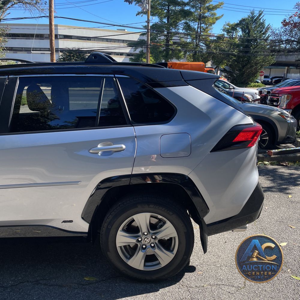 2025 Toyota RAV4 Plug-in Hybrid XSE