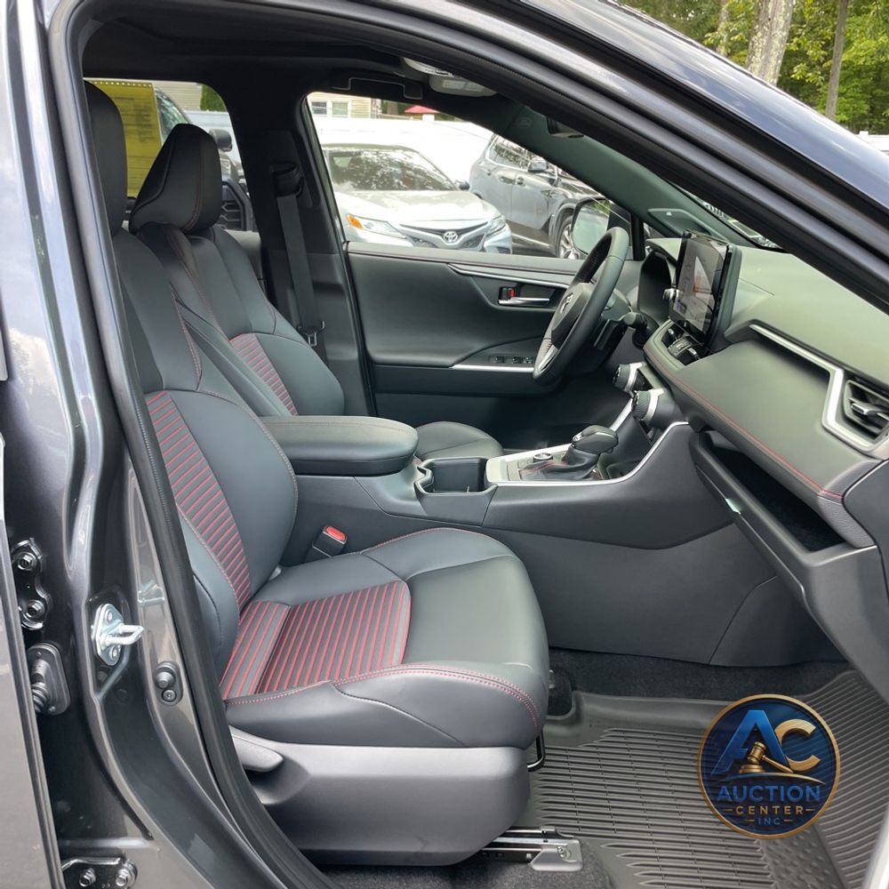 2025 Toyota RAV4 Plug-in Hybrid XSE